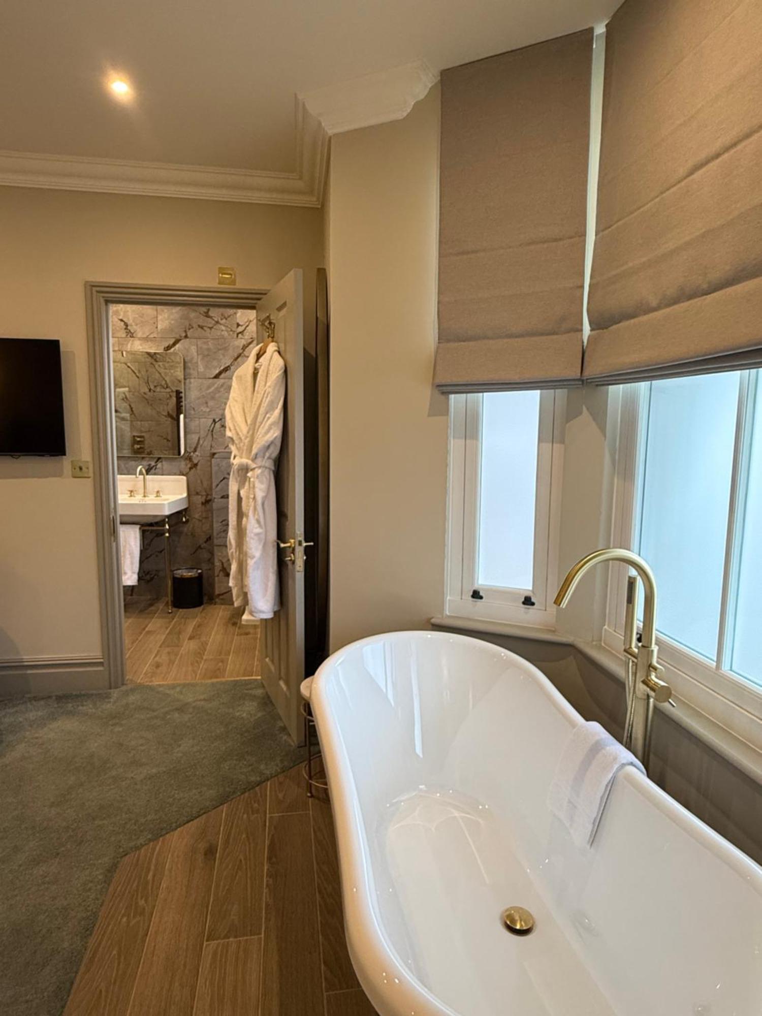 นัมเบอร์ 46 Hotel เฮสติงส์ ภายนอก รูปภาพ